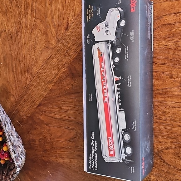 Exxon Die Cast Collectible Tanker BNWT Collectors Semi Truck Oil Trucker Gift - Picture 2 of 8